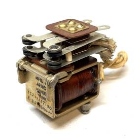 Aemco 972-1327-00 Collins Relay Armature Small Telephone Type 8 Amp 115v Ac 3000 Ohms