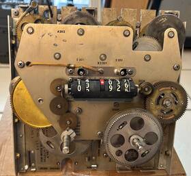 Collins 5065509005 Receiver R-392/urr Rf Deck