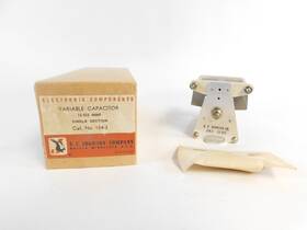 Ef Johnson 154-2 E.f. Ham Radio Variable Capacitor 15-353 Mmf Great Condition