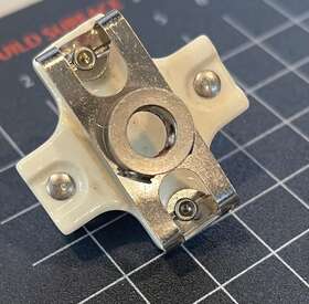 104-251 Johnson 104-250 1/4 Inch Ceramic Insulated Shaft Coupler