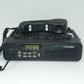 M70amk0kv5cm Motorola Micom-2m Radio With Handset