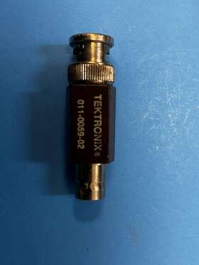 011-0059-02 Tektronix 7q Attenuator 10x 50 Ohm 2 Watt Bnc Male To Female 011-0059-02 Tektronix 7q Attenuator 10x 50 Ohm 2 Watt Bnc Male To Female