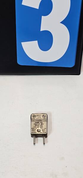 Us Navy Crv-20152 Vintage Crv Tds Transmitter Crystal 126.54 Mc 100 14.06