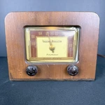 Radio T601 Pilotuner Fm Tube Wood Cabinet Works. Fixed Price $95.00.