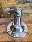Shakespeare 81-S Stainless Steel Swivel Mount Upc 719441110529. Fixed Price $33.00.