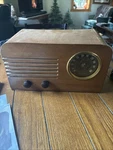 1946 Midland M6B Wood Case Am Radio *parts/repair* Read Description!. Fixed Price $72.00.