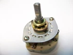 Oak Position Pole Rotary Switch. P/n 5-15544-562 Nsn 5930-00-542-3901. Fixed Price $10.00.