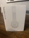 Beats By Dr. Dre Solo Hd Wired Headphones - White. Fixed Price $115.00.