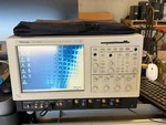 Tektronix CSA7404B Communications Signal Analyzer (booted/power Tested Only). Fixed Price $1529.99.